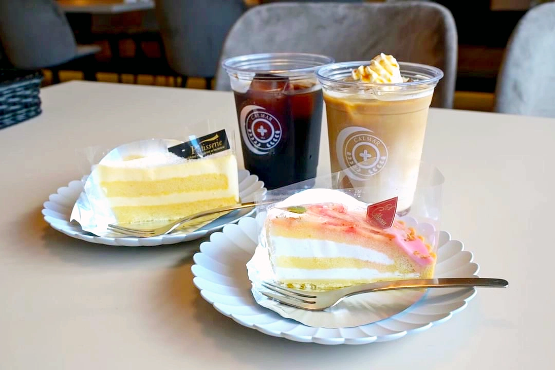 ケーキとドリンク